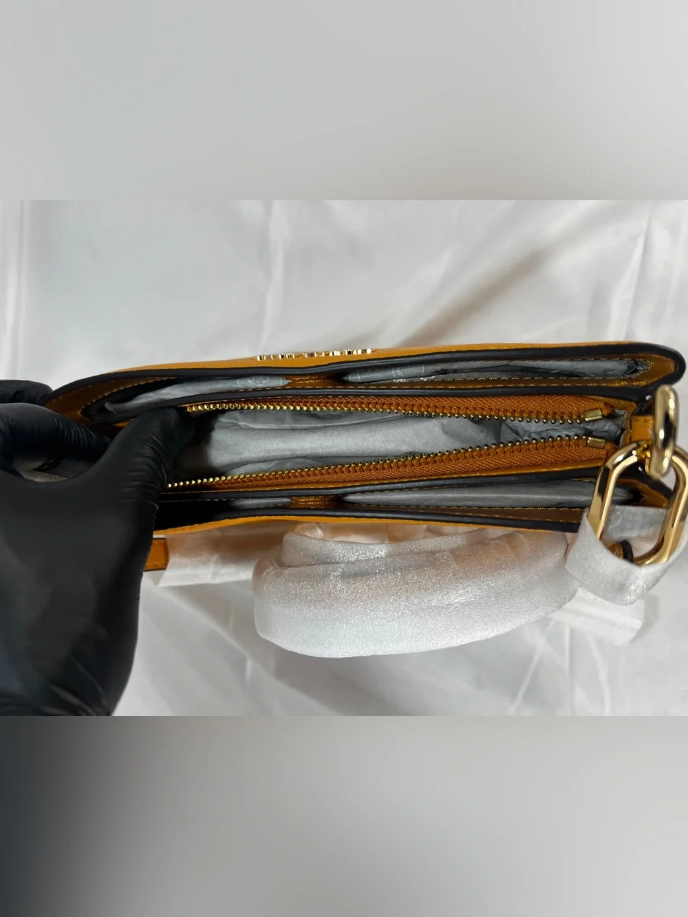 Michael Kors Trisha Medium Triple Compartment Crossbody in Cider leather